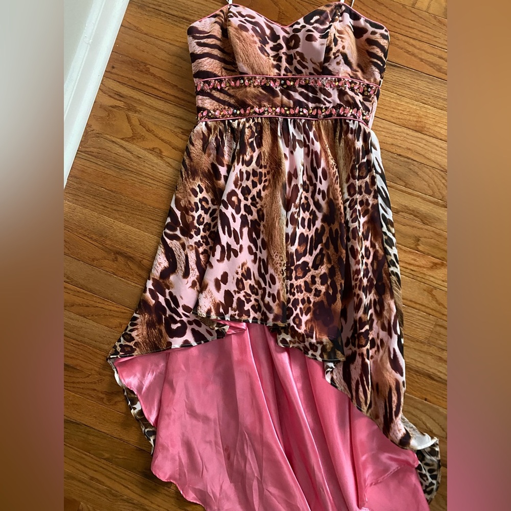 STRAPLESS CHEETAH PRINT PINK DRESS PROM WEDDING OR VACATION DRESS VERY Y2K